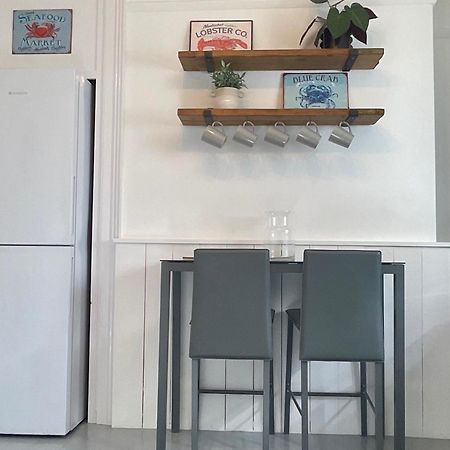 Large 5 Bed 3 Bath House 300 Meters From Beach And Restaurants New Quay エクステリア 写真